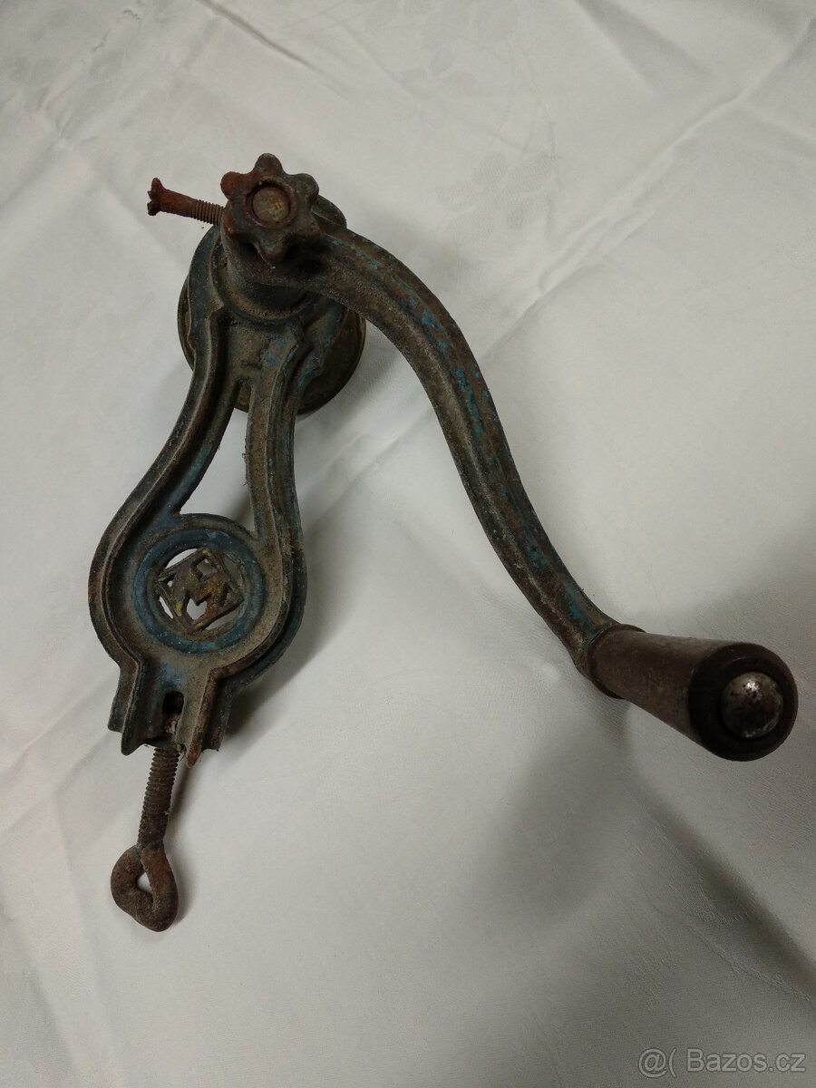 prodám staré mlýnky