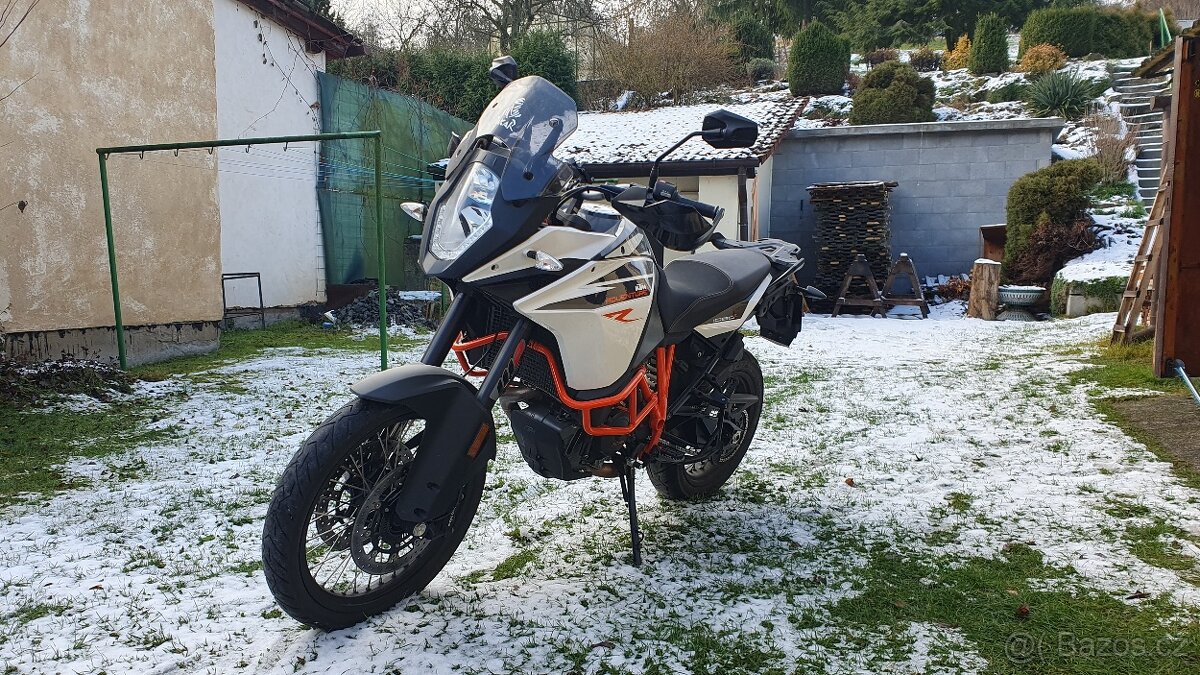 KTM 1090 adventure R