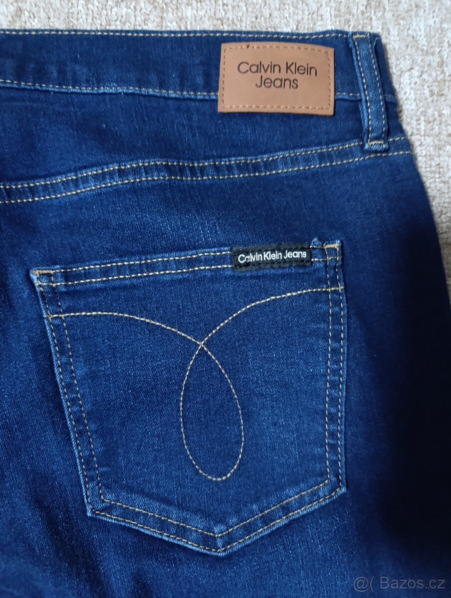 Dámské kalhoty, džíny zn. ARMANI SKINNY , model LILY, Push u