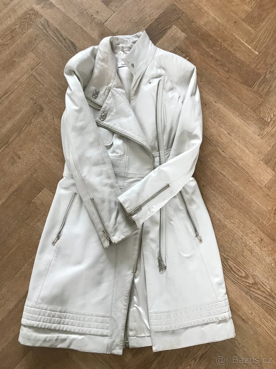 Kožený dámský kabát