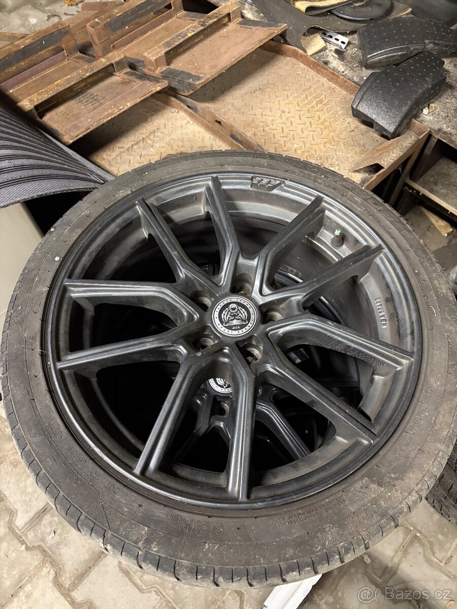 Prodám alu kola AEZ r17