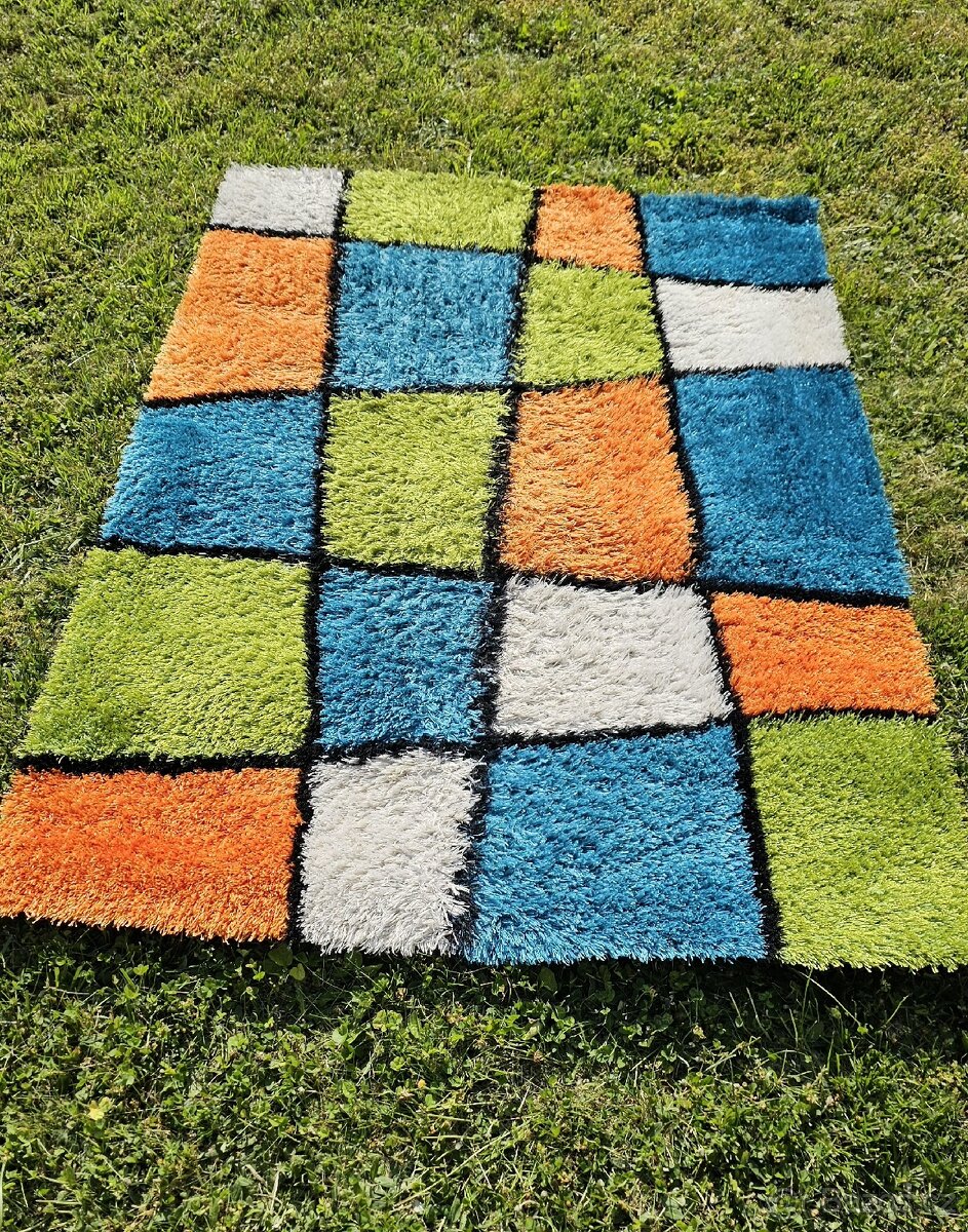 Prodam koberec 170×120cm