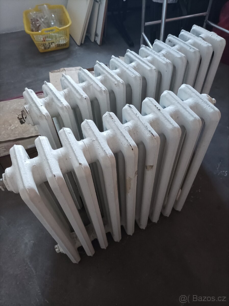 Prodám litinové radiátory