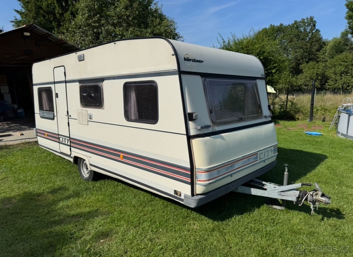 Karavan burstner city
