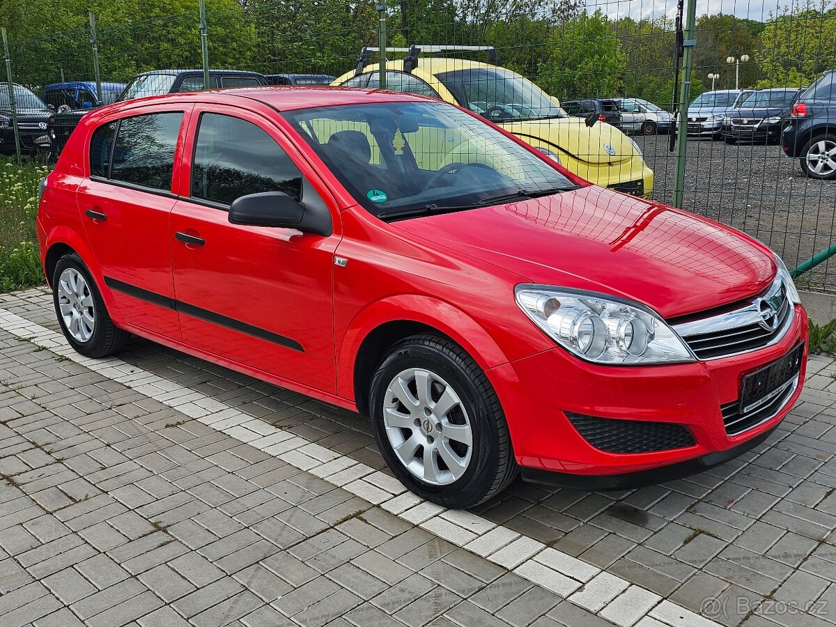 Opel Astra - SERVISKA