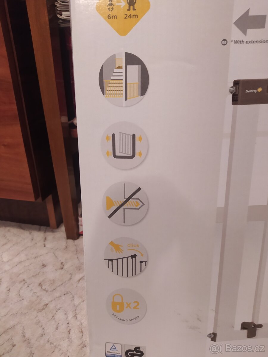 Ochranná mřížka s mechanickým upevnění.