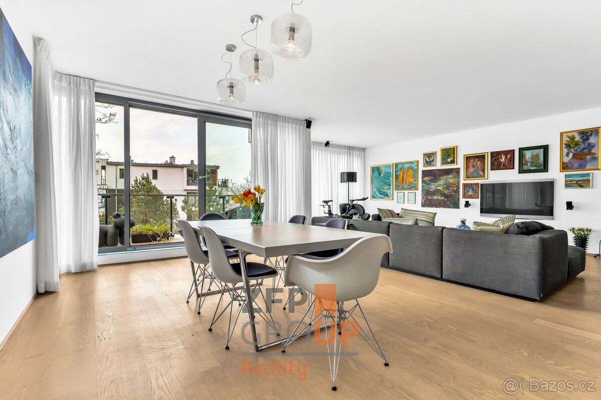 Pronájem bytu 3+kk, 156,23 m2 - mezonet, lodžie 8,19 m2 i ba