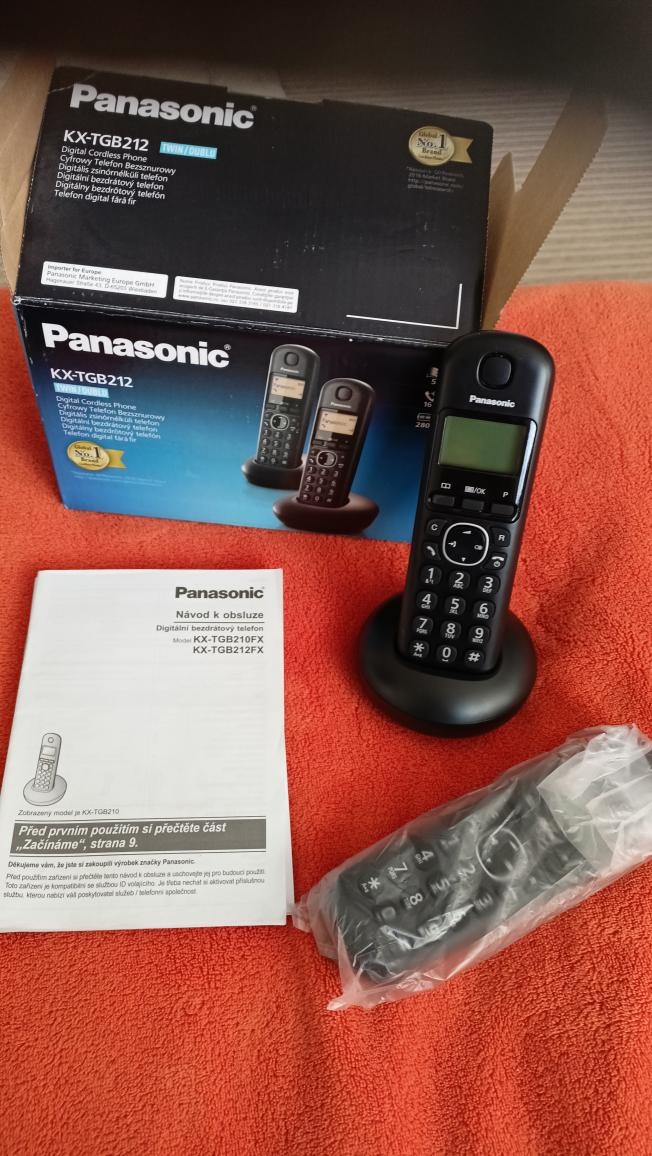 Digitální bezdrátový telefon Panasonic