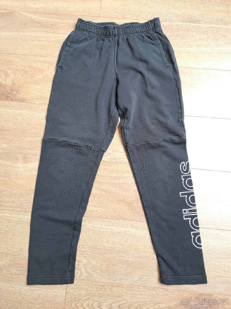 Tepláky Adidas