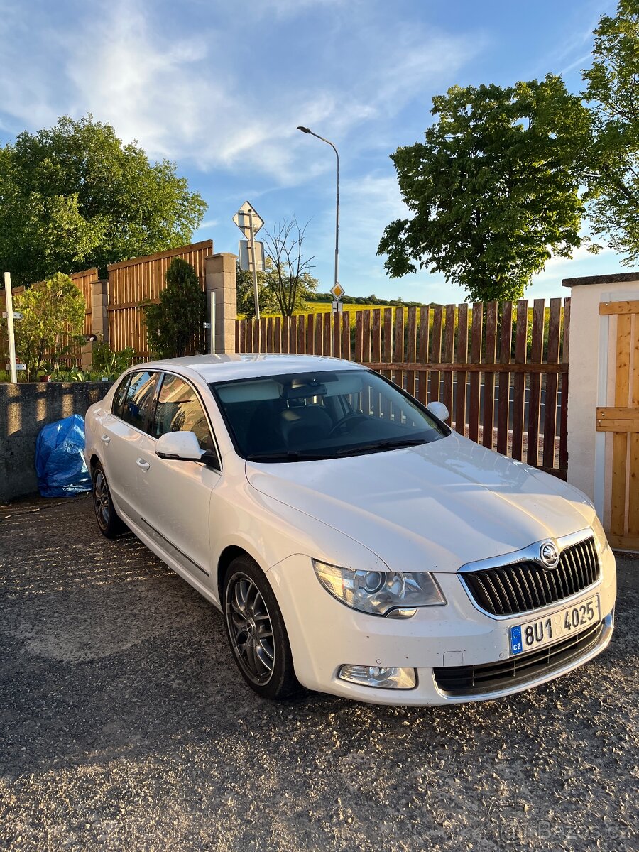 Škoda Superb 2.0 TDI DSG