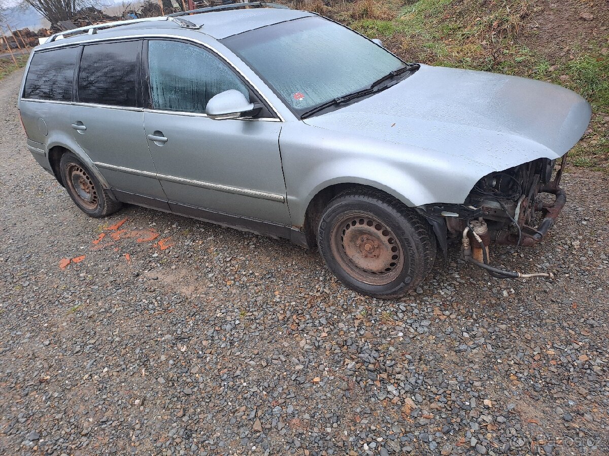 2x Passat B5.5 díly