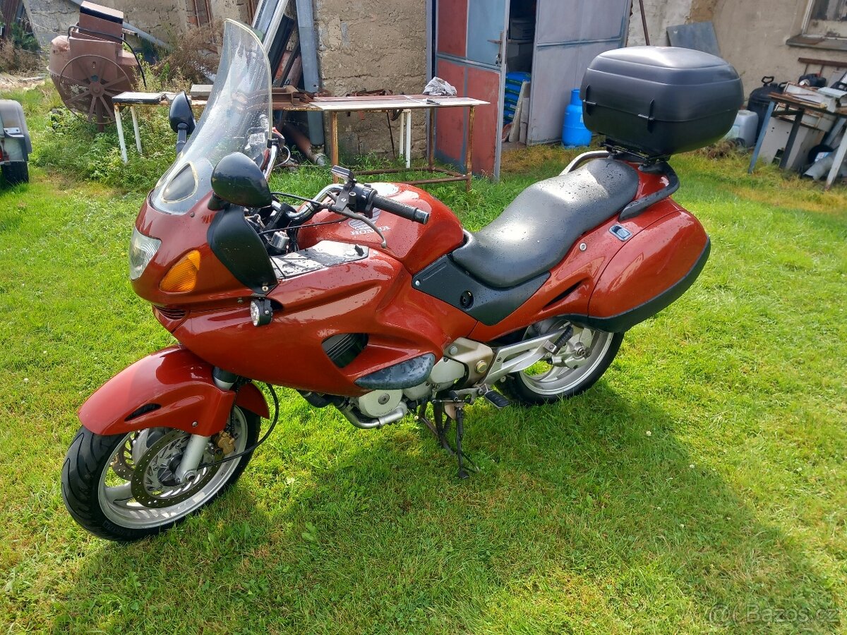 PRODÁM HONDA NTV 650 deauville
