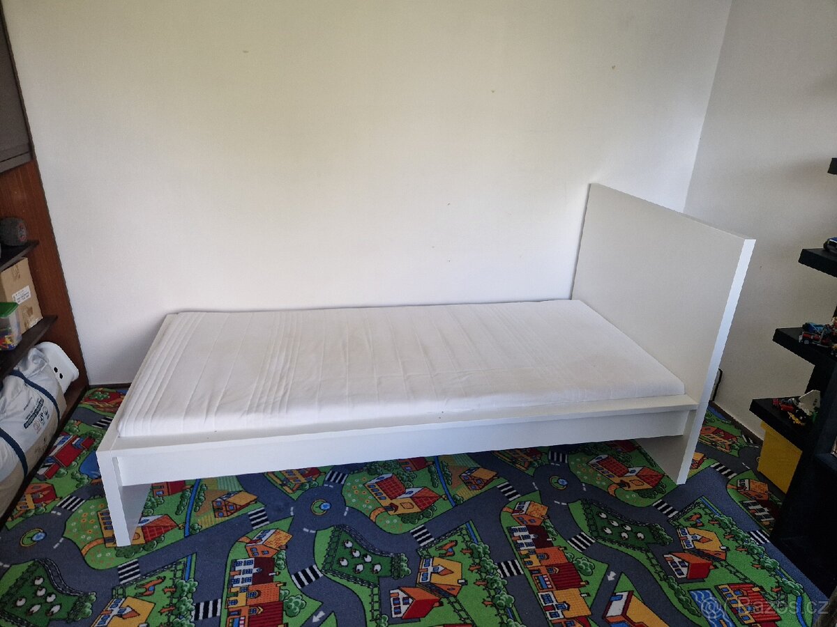 Postel ikea 90x200 s čelem