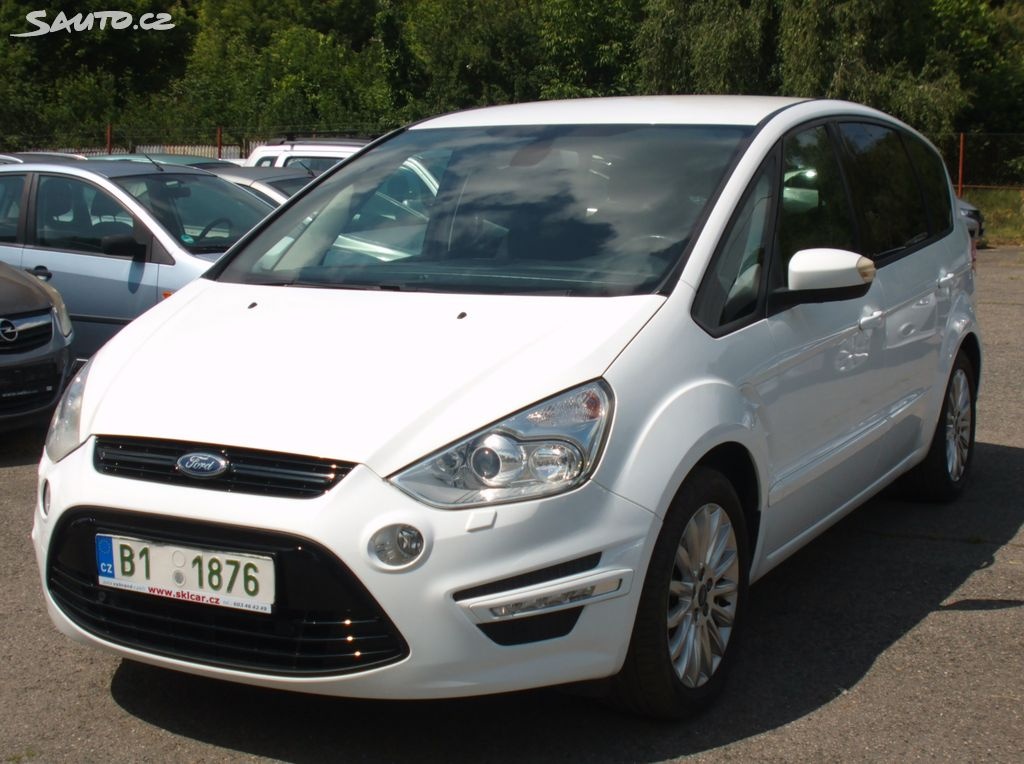 Ford S-MAX, 2,0 TDCi, PDC.vyhř.sedadla.tempomat,novrozvody