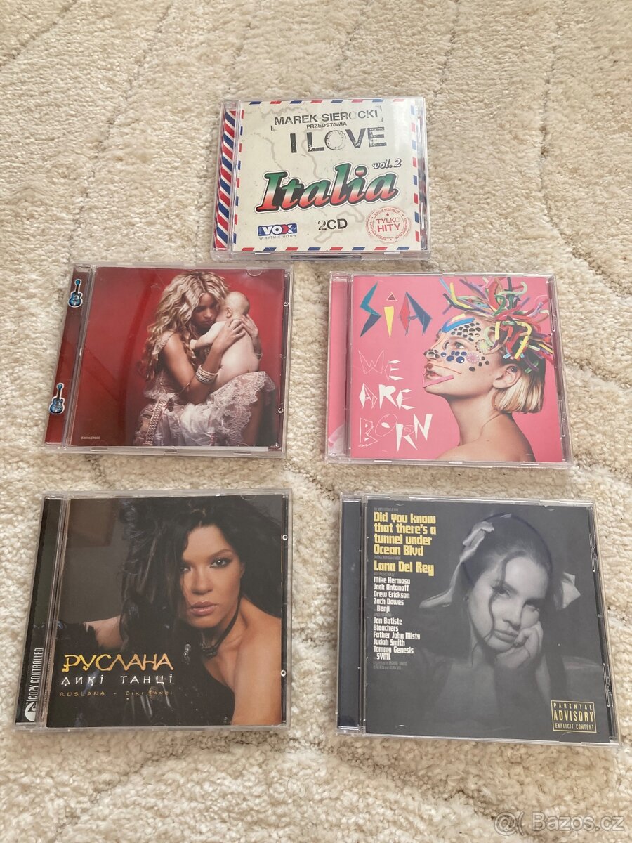 CD Shakira,Sia, Pycaaha,Lana Del rey