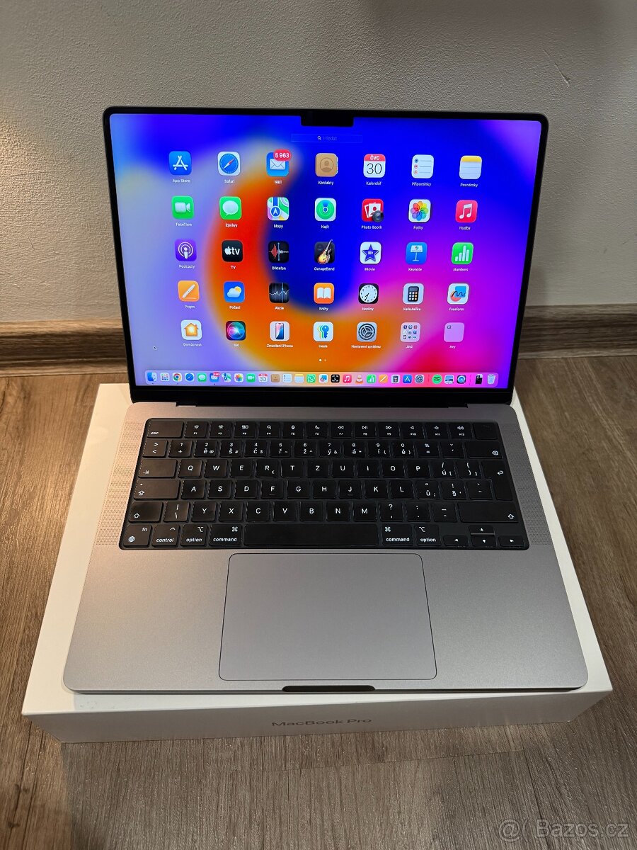 Apple Macbook Pro M3 1TB space gray, 14", CZ, záruka