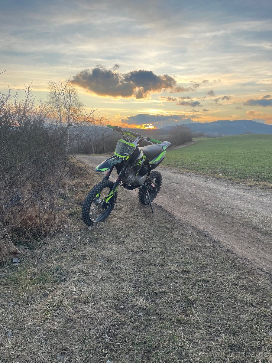 Stomp Z3-140