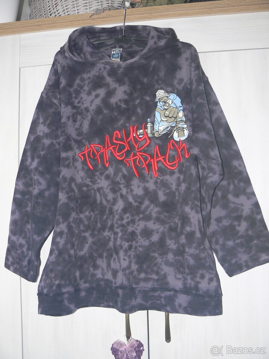 chlapecká mikna zn.Here-there - 12 - 14 let -vel.158 - 164