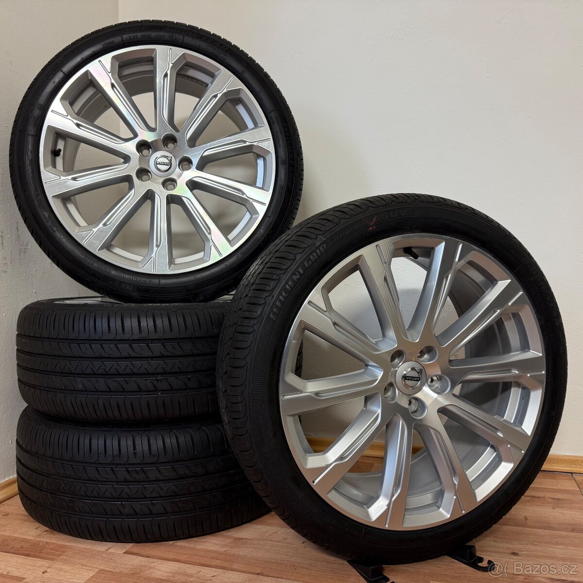 VOLVO V90 5x108 R20 ET42,5+LETNÍ 245/40R20 7,5mm