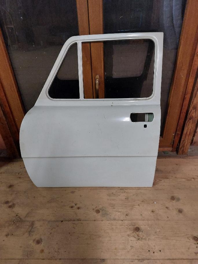 Levé přední a levé zadní dveře Š100L,110LS