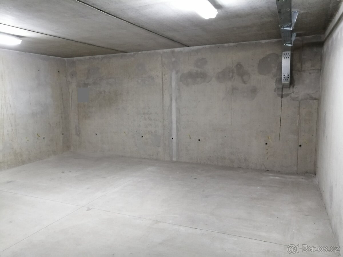 Pronájem nebytového prostoru,Praha 5