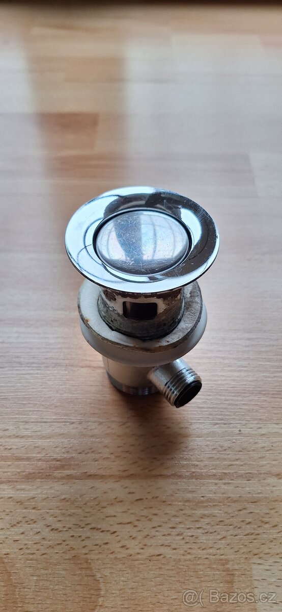 Umyvadlová výpusť uzavírací - špunt