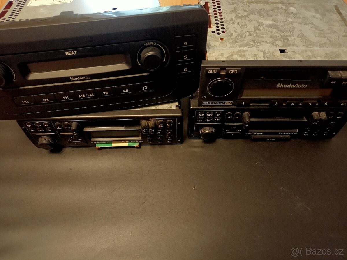 Autorádia originál na ND