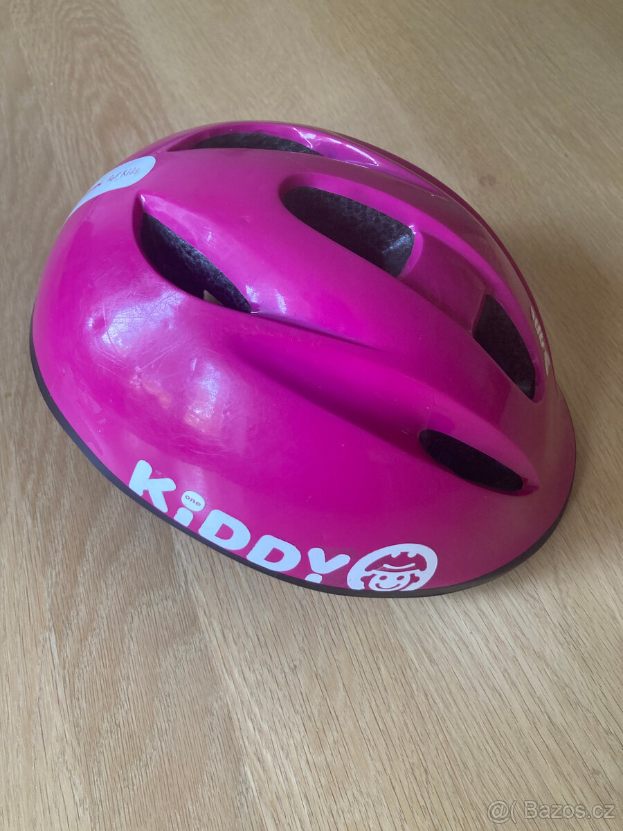 KIDDY stavitelná helma na kolo