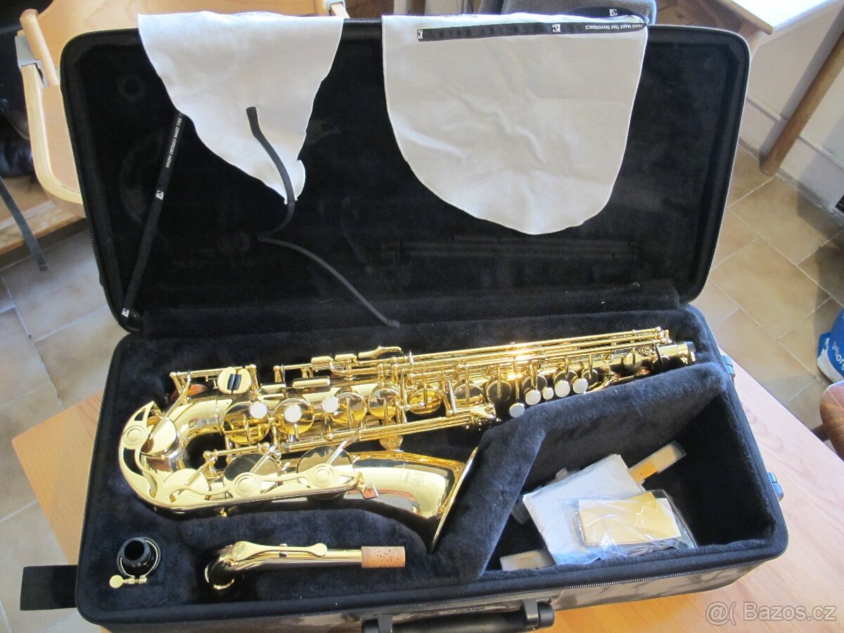 Prodám alt saxofon Yamaha YAS 280