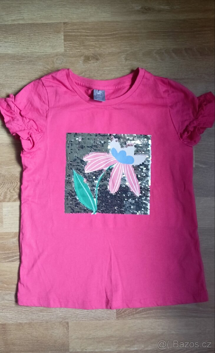 Dívčí tričko s obrázkem a měnícími flitry, vel.134