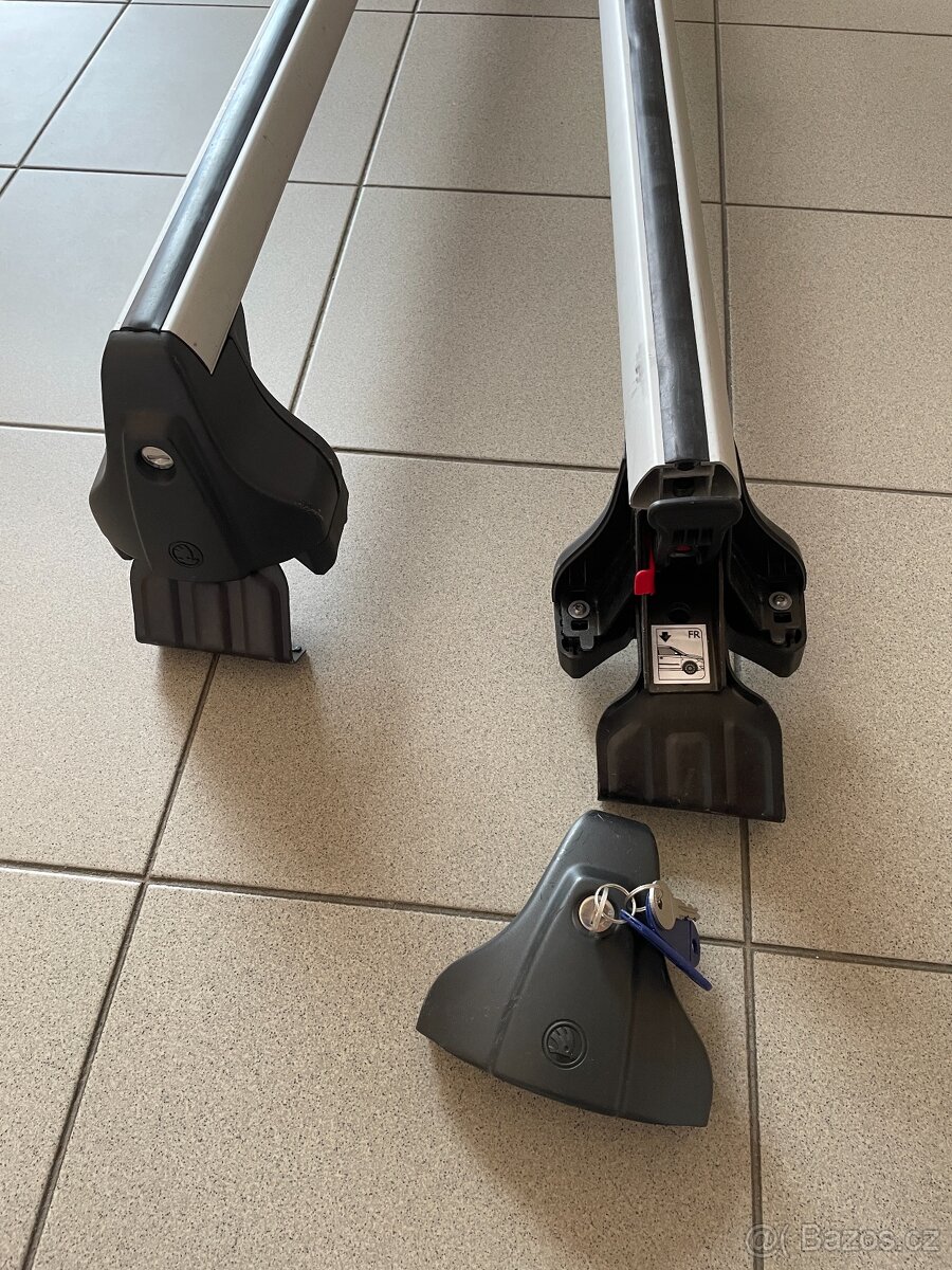 Střešní nosič/příčník Octavia III liftback