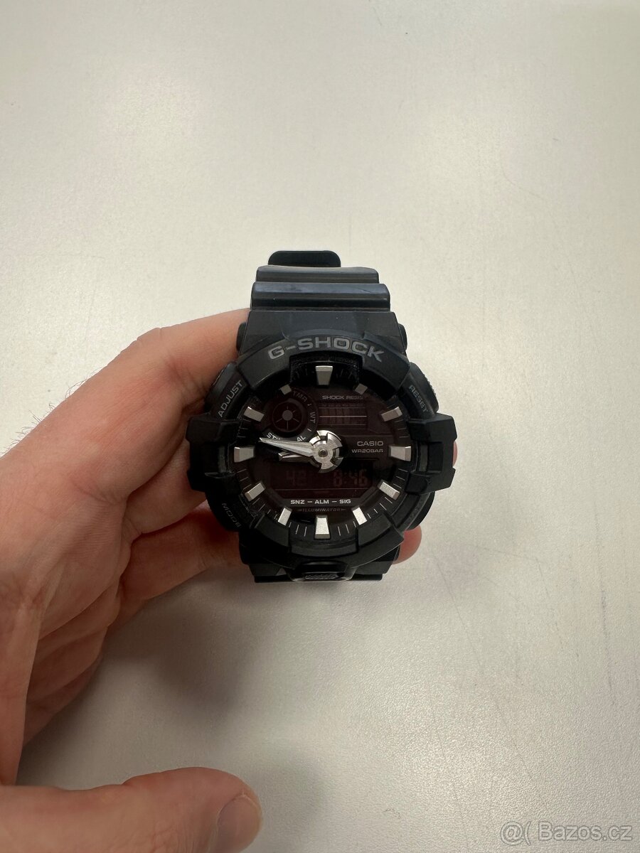 Casio g-shock GA 700