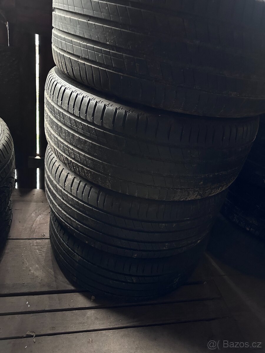 Letní sada pneu 255/45 R20 105V - Michelin