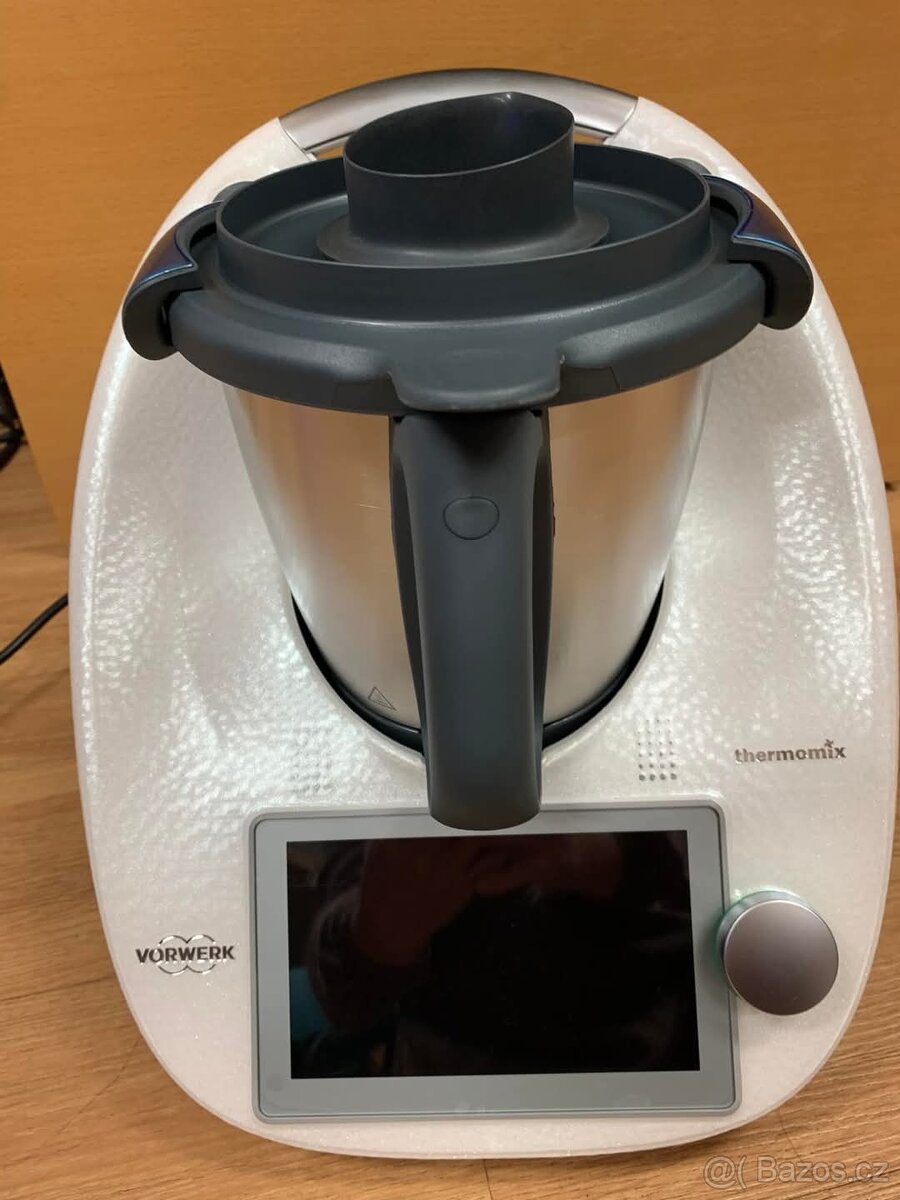 Třpytivý Thermomix TM6