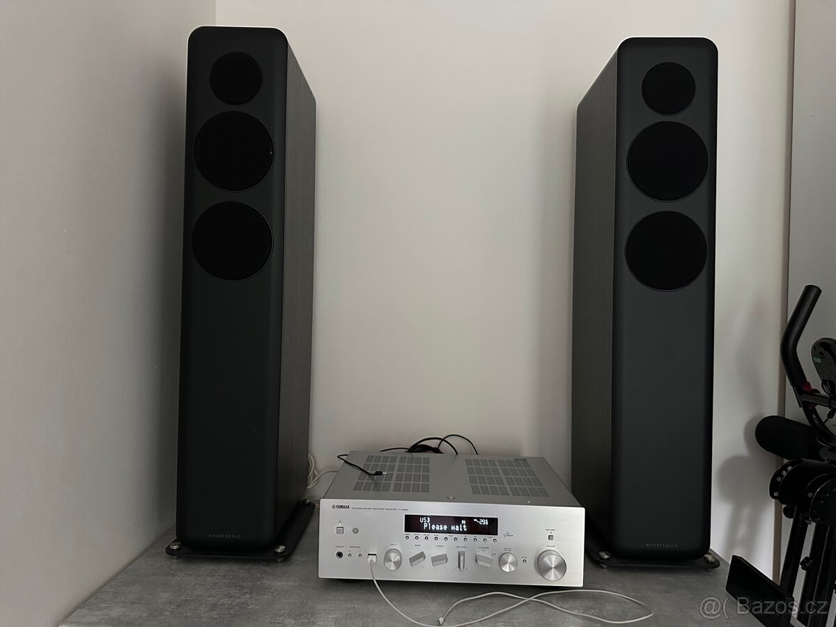 YAMAHA R-N500 + Wharfedale D330