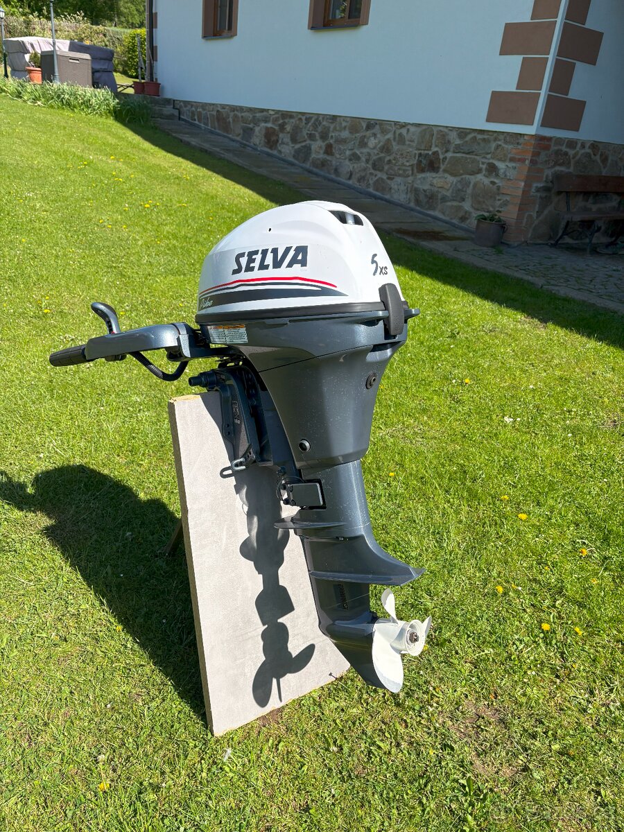 Lodní motor SELVA Pike 5X s 10HP – bez nutnosti ŘP