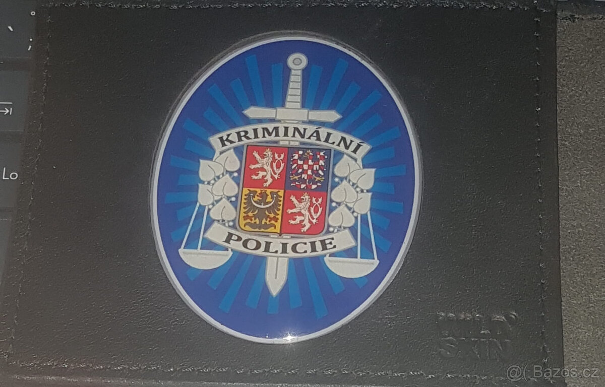 Replika současného odznaku kriminální policie