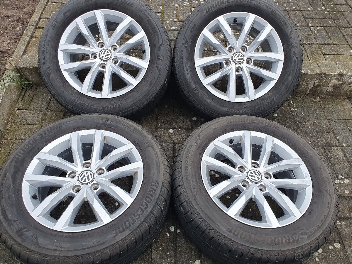 Alu kola vw 5x112 r16 6,5j et41 letni pneu 215/60/16