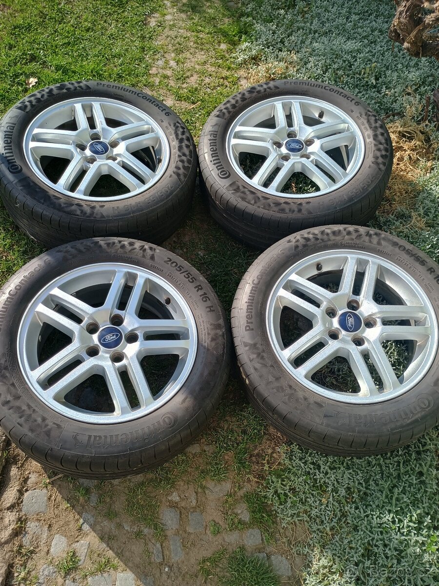 Originál ford R16