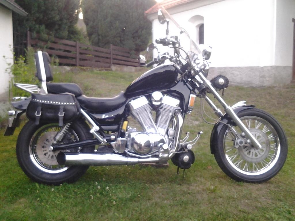 Suzuki Intruder VS 1400