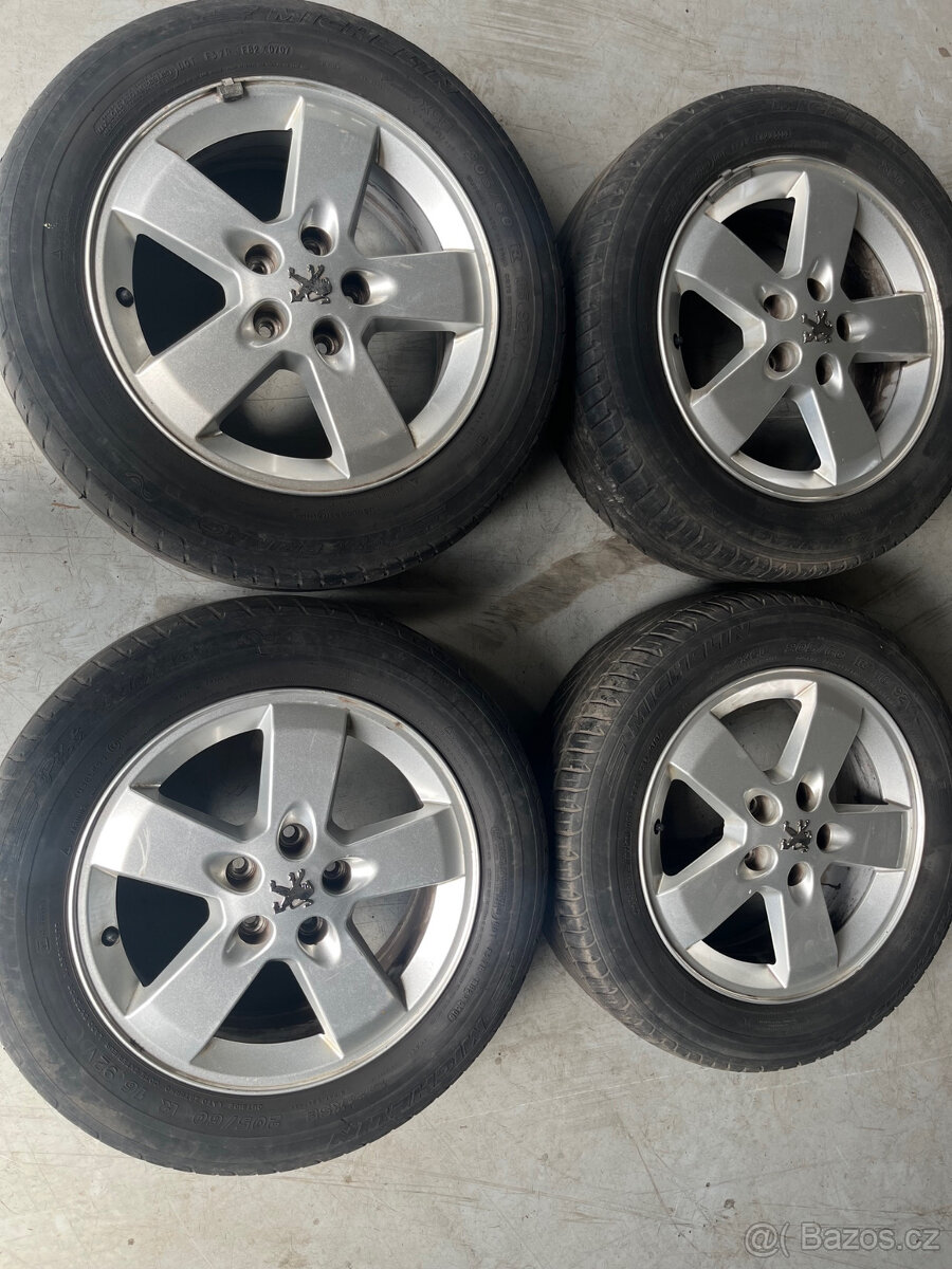 ALU KOLA ORIGINAL PEUGEOT 5x108 vel.6,5x16