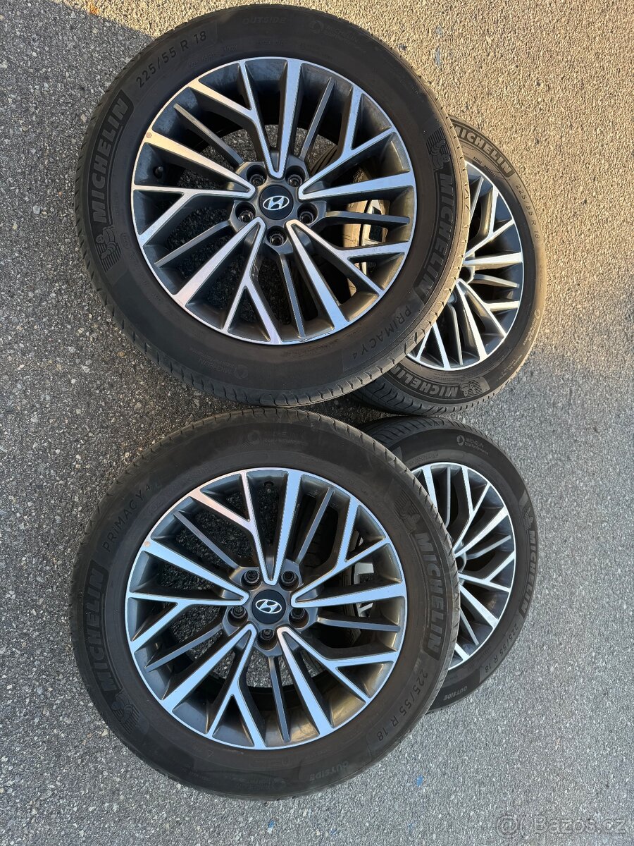 5x114,3 225/55/18 letní sada Tucson