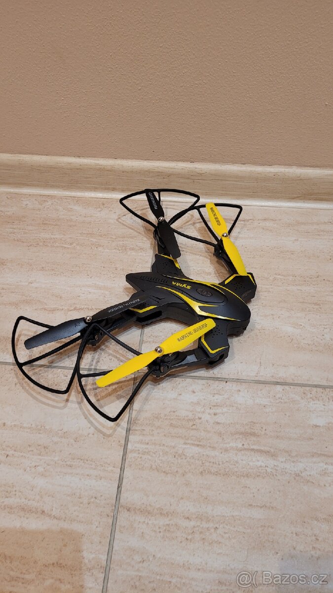 RC dron Syma X56W