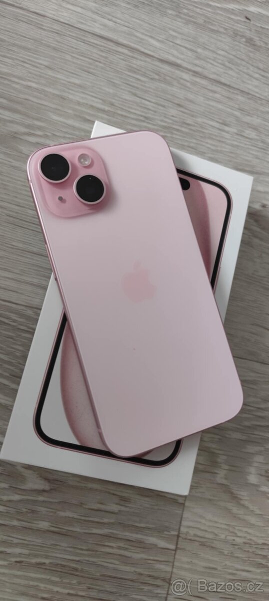 Apple iPhone 15