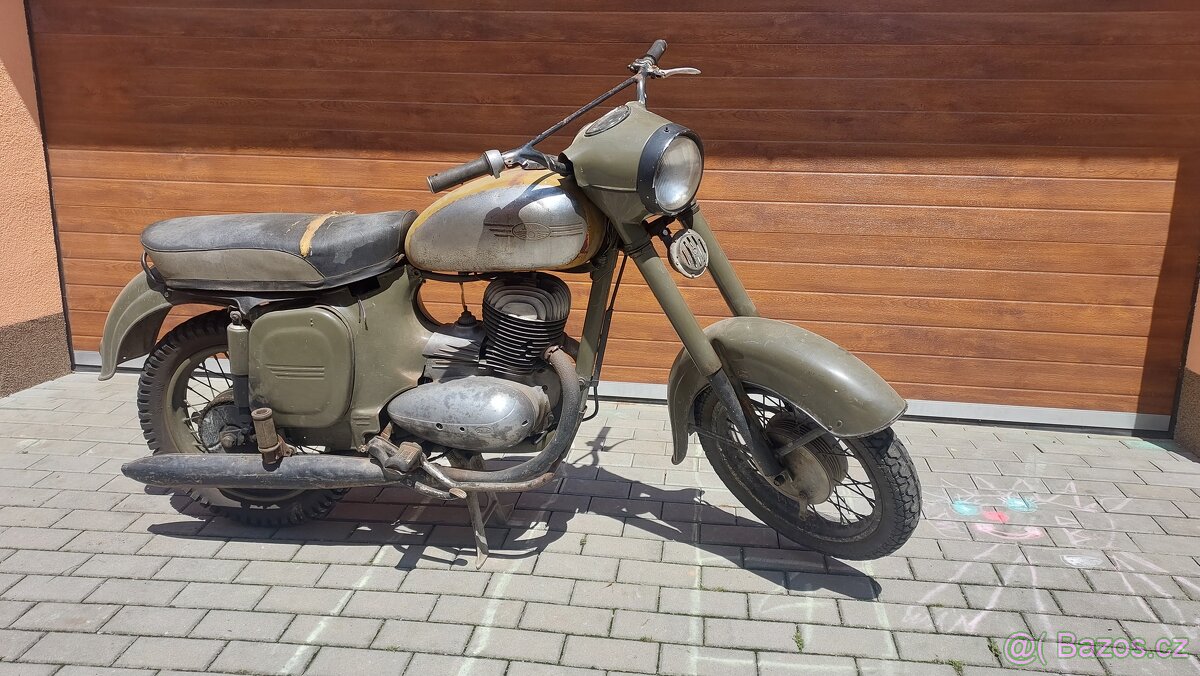 Jawa 250 Panelka