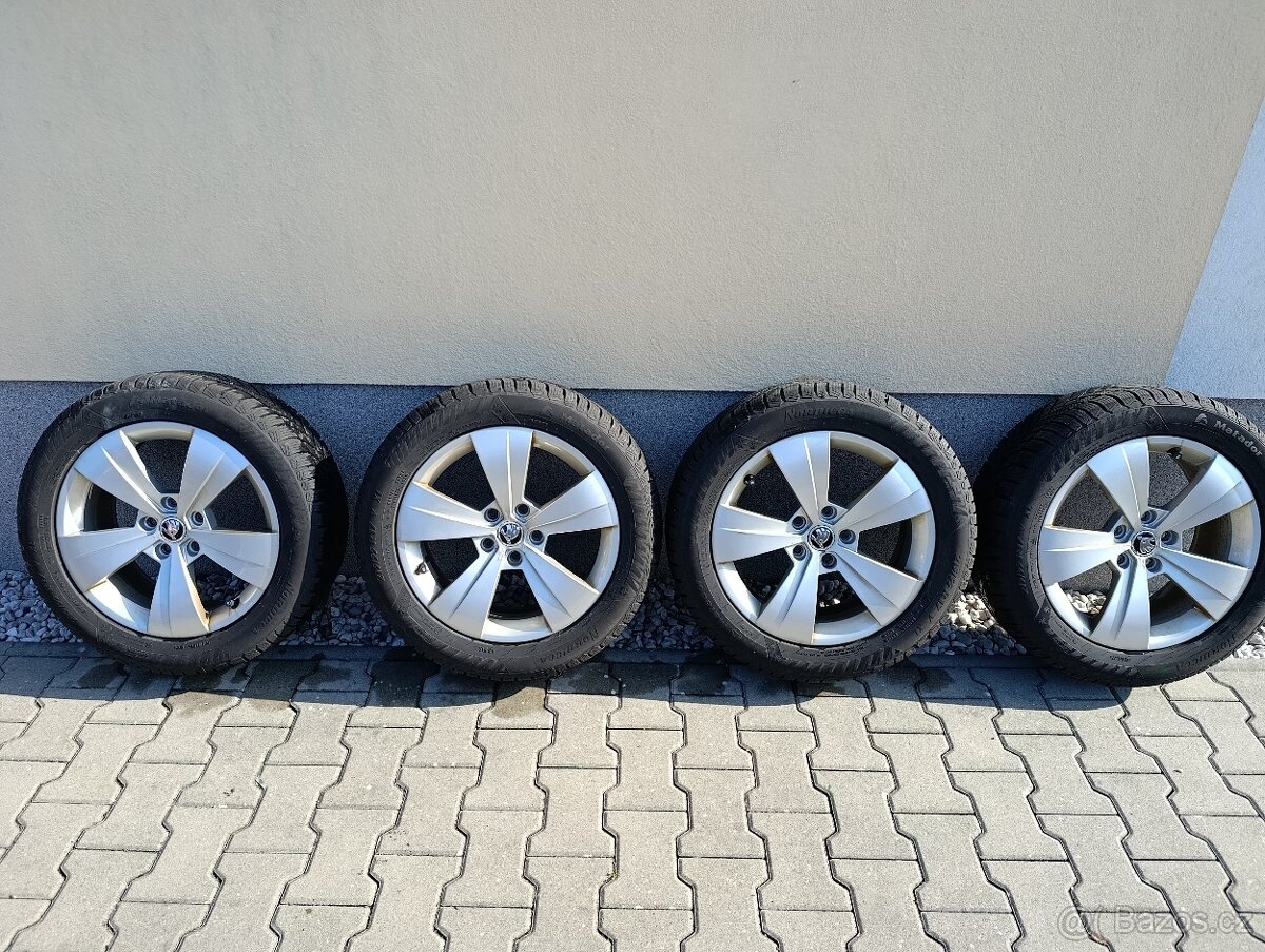 Alu kola Škoda + zimní pneu Matador 215 / 55 / R17