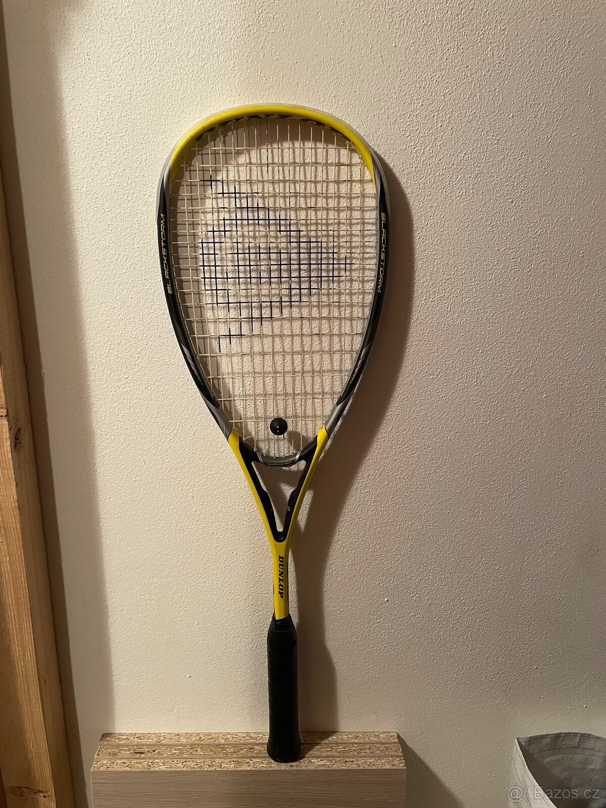 Predám squashovu raketu Dunlop
