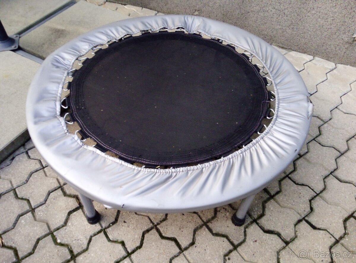 Malá přenosná Trampolína