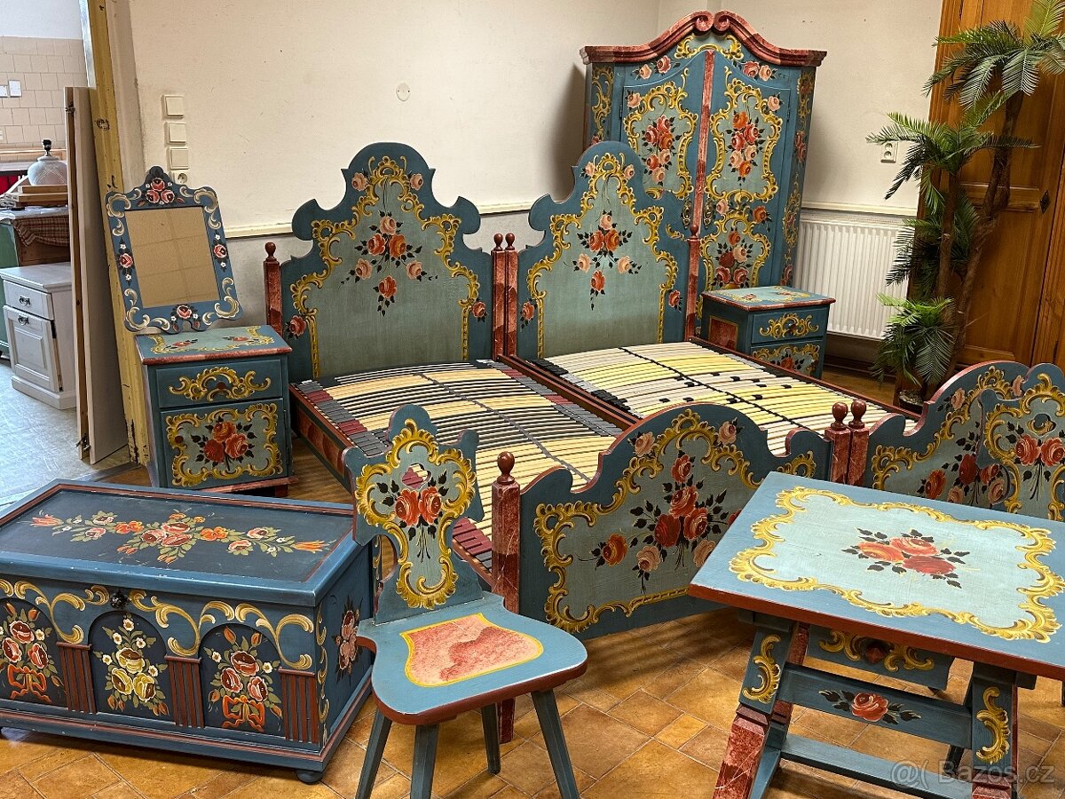 Ručně malovaná, tyrolská ložnice, velký komplet