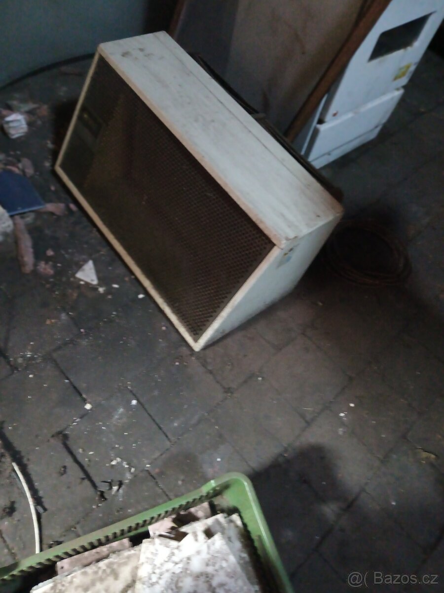 Hospodská digestoř